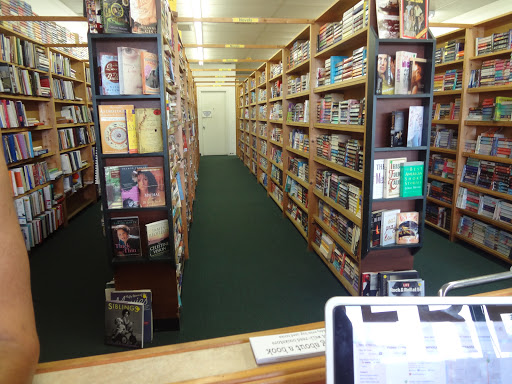 Used Book Store «something about a book», reviews and photos, 3251 17th St #90, Sarasota, FL 34235, USA
