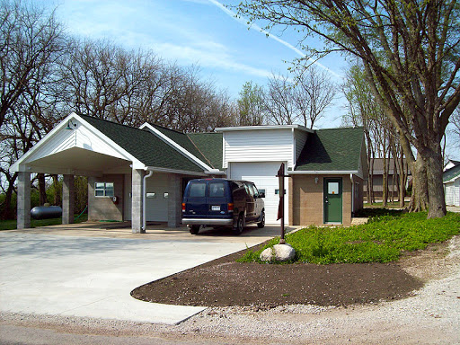 White Roofing & Contracting in Sidney, Illinois