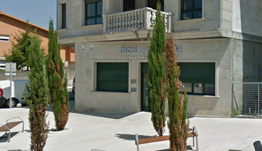 Clínica Facal y Madriñan en Nigrán, Pontevedra