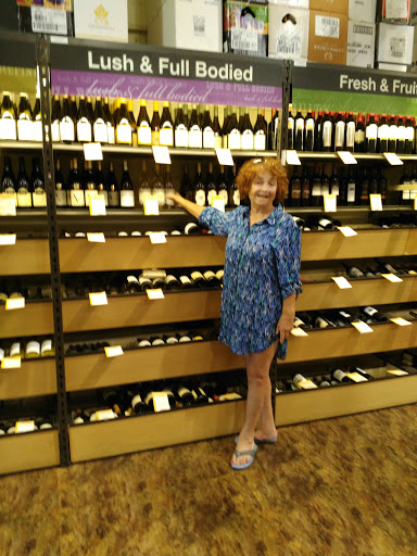 Wine Store «Total Wine & More», reviews and photos, 15980 Pines Blvd, Pembroke Pines, FL 33027, USA
