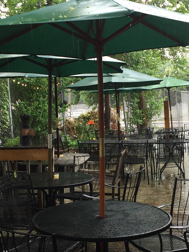 Red Reisa Grill 07103