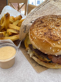 Plats et boissons du Restaurant de hamburgers Burger California à Paris - n°4