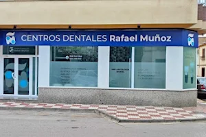 Centros Dentales Rafael Muñoz Huétor - Tajar image