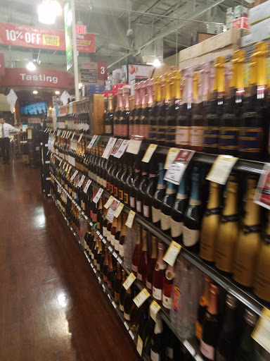 Wine Store «Total Wine & More», reviews and photos, 14750 Biscayne Blvd, North Miami Beach, FL 33181, USA