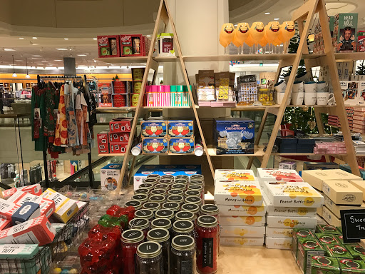 Department Store «Nordstrom Somerset Collection», reviews and photos, 2850 W Big Beaver Rd, Troy, MI 48084, USA