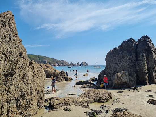 Moulin Huet Bay