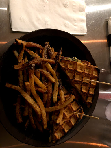 Live Music Venue «Live at the Ludlow Garage», reviews and photos, 342 Ludlow Ave, Cincinnati, OH 45220, USA