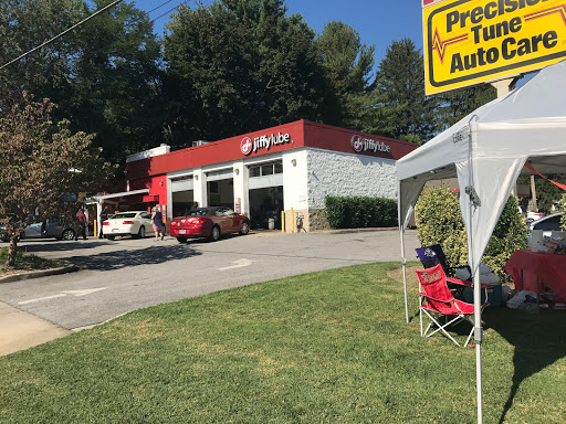 Auto Repair Shop «Jiffy Lube», reviews and photos, 10602 Reisterstown Rd, Owings Mills, MD 21117, USA