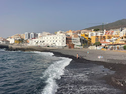 Photo de Playa de Cho Vito avec un rivage droit