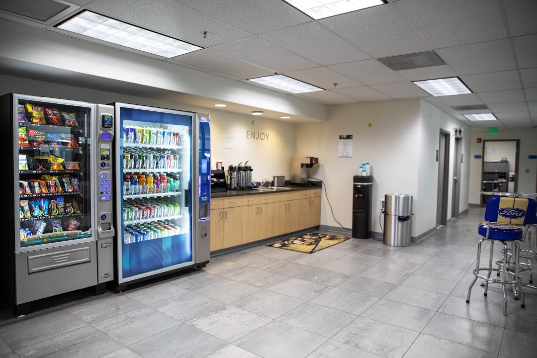 Groove Ford Service Center