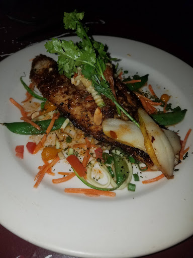 Restaurant «Clusters & Hops», reviews and photos, 707 N Monroe St, Tallahassee, FL 32303, USA