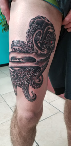 Tattoo Shop «A Sudden Urge Tattoos», reviews and photos, 9360 Mentor Ave B, Mentor, OH 44060, USA