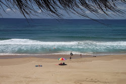 Photo de Ponta Mamoli Beach avec rivage droit, long
