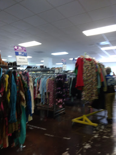 Thrift Store «Goodwill Retail & Donation Center», reviews and photos