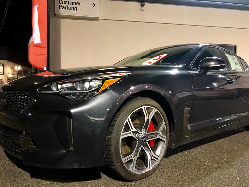 Kia Dealer «Kia of Portland», reviews and photos, 307 NE Broadway St, Portland, OR 97232, USA