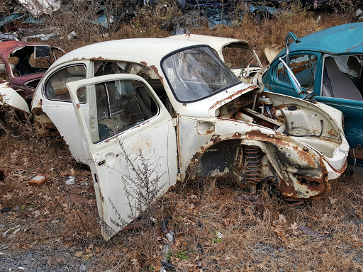 Salvage Yard «EZ Pull & Save Auto Parts», reviews and photos, 2401 Summer Valley Rd, New Ringgold, PA 17960, USA