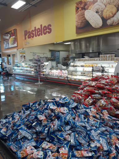 Grocery Store «El Super», reviews and photos, 3211 Firestone Blvd, South Gate, CA 90280, USA