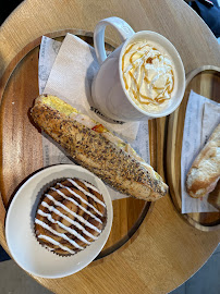 Les plus récentes photos du Café Starbucks Coffee à Saint-Albain - n°2