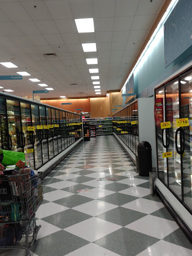 Grocery Store «Schnucks», reviews and photos, 1960 Wentzville Pkwy, Wentzville, MO 63385, USA