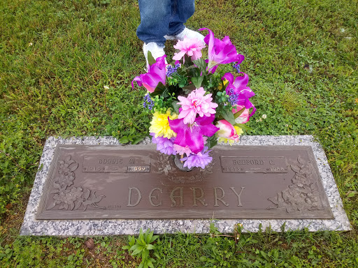 Cemetery «Mount Olivet Funeral Home and Cemetery», reviews and photos, 1101 Lebanon Pike, Nashville, TN 37210, USA