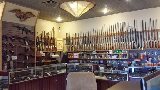 Gun Shop «Gold-N-Pawnd II - Gun Shop & Gun Range», reviews and photos, 5224 Mariner Blvd, Spring Hill, FL 34609, USA