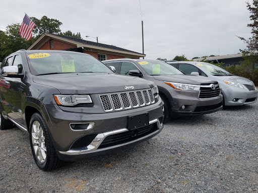 Used Car Dealer «Apex Car & Truck Sales», reviews and photos, 308 N Salem St, Apex, NC 27502, USA