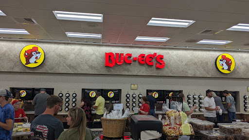 Shopping Mall «Crossville Outlet Center», reviews and photos, 228 Interstate Dr, Crossville, TN 38555, USA