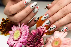 Pazurkowe Love Anna Jarosz - stylizacja manicure paznokci image