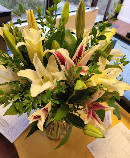 Florist «Chantilly Flowers», reviews and photos, 14514 Lee Rd E, Chantilly, VA 20151, USA