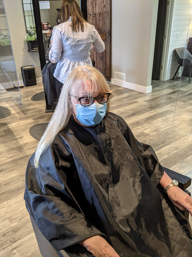 Beauty Salon «Buzz Salon», reviews and photos, 508 Division St S, Northfield, MN 55057, USA