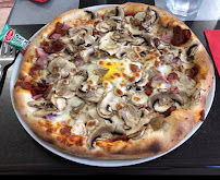 Plats et boissons du Pizzeria Chris Pizza à Le Tréport - n°14