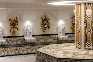 Rival Bath & Spa - حمام وسبا ريفال image