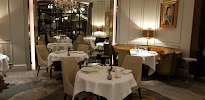 Atmosphère du Restaurant asiatique Shang Palace à Paris - n°14