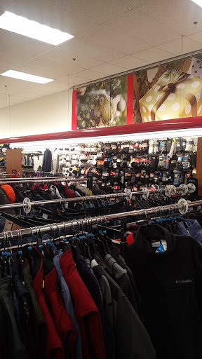 Department Store «T.J. Maxx», reviews and photos, 33025 Grand River Ave, Farmington, MI 48336, USA