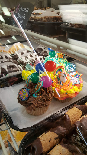 Grocery Store «Super Foodtown of East Stroudsburg», reviews and photos, 232 Fox Run Ln, East Stroudsburg, PA 18302, USA