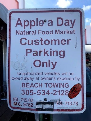 Organic Restaurant «Apple A Day Natural Food Market», reviews and photos, 1534 Alton Rd, Miami Beach, FL 33139, USA