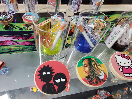 Tobacco Shop «Smoke & Vape», reviews and photos, 1185 Old Dixie Hwy A2, Vero Beach, FL 32960, USA