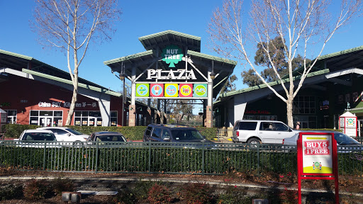 Shopping Mall «Nut Tree Plaza», reviews and photos, 1661 E Monte Vista Ave, Vacaville, CA 95688, USA