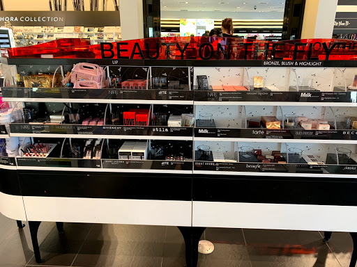 Cosmetics Store «SEPHORA», reviews and photos, 4766 Admiralty Way C1-3, Marina Del Ray, CA 90202, USA