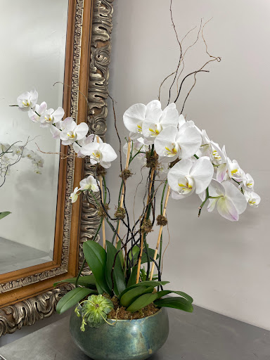 Florist «Blake Roses», reviews and photos, 18660 Collins Ave, Sunny Isles Beach, FL 33160, USA