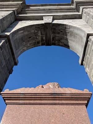 Memorial Arch of Tilton - photo 92