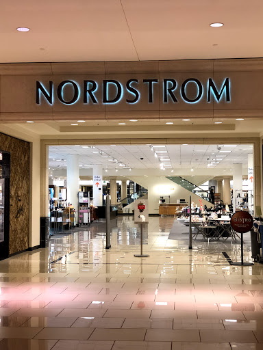Department Store «Nordstrom Aventura», reviews and photos, 19507 Biscayne Blvd, Aventura, FL 33180, USA