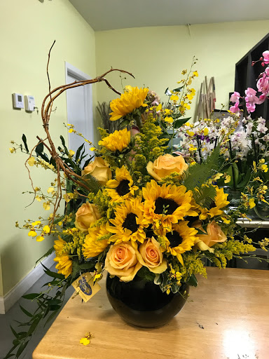Florist «Flowers By Pouparina», reviews and photos, 1868 W Flagler St, Miami, FL 33135, USA