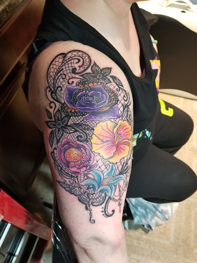 Lucid Tattoo, 436 Main St W, New Prague, MN 56071, USA, 