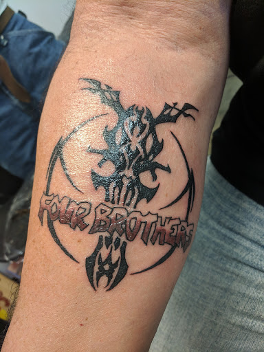 Tattoo Shop «No Regrets Tattoo Studio», reviews and photos, 4132 Atlanta Hwy #205, Loganville, GA 30052, USA