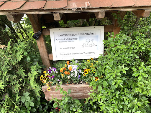 Claudia Puffahrt Tierärztin unter Freiensteinau, Hessen