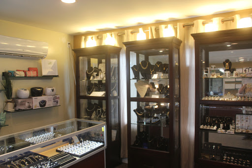 Jeweler «The Gem Jewelry Repair & Sales», reviews and photos, 4707 Jonestown Rd, Harrisburg, PA 17109, USA