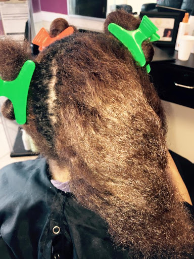 Beauty Salon «YJ Dominican Beauty Salon», reviews and photos, 3620 W Pioneer Dr #115, Irving, TX 75061, USA