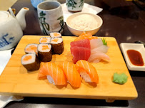 Plats et boissons du Restaurant de sushis Momiji Sushi - Livraison ＆Emporté -Paris - n°2