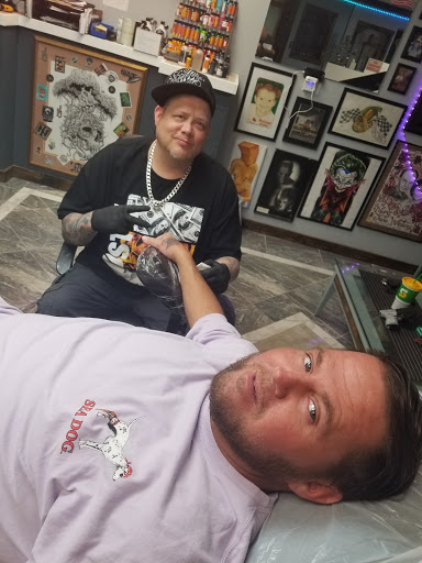 Tattoo Shop «House of Ink», reviews and photos, 1314 E Main St, Richmond, IN 47374, USA